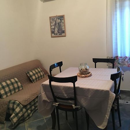 Mimosa Bilocale Villa Кала Либерото Екстериор снимка