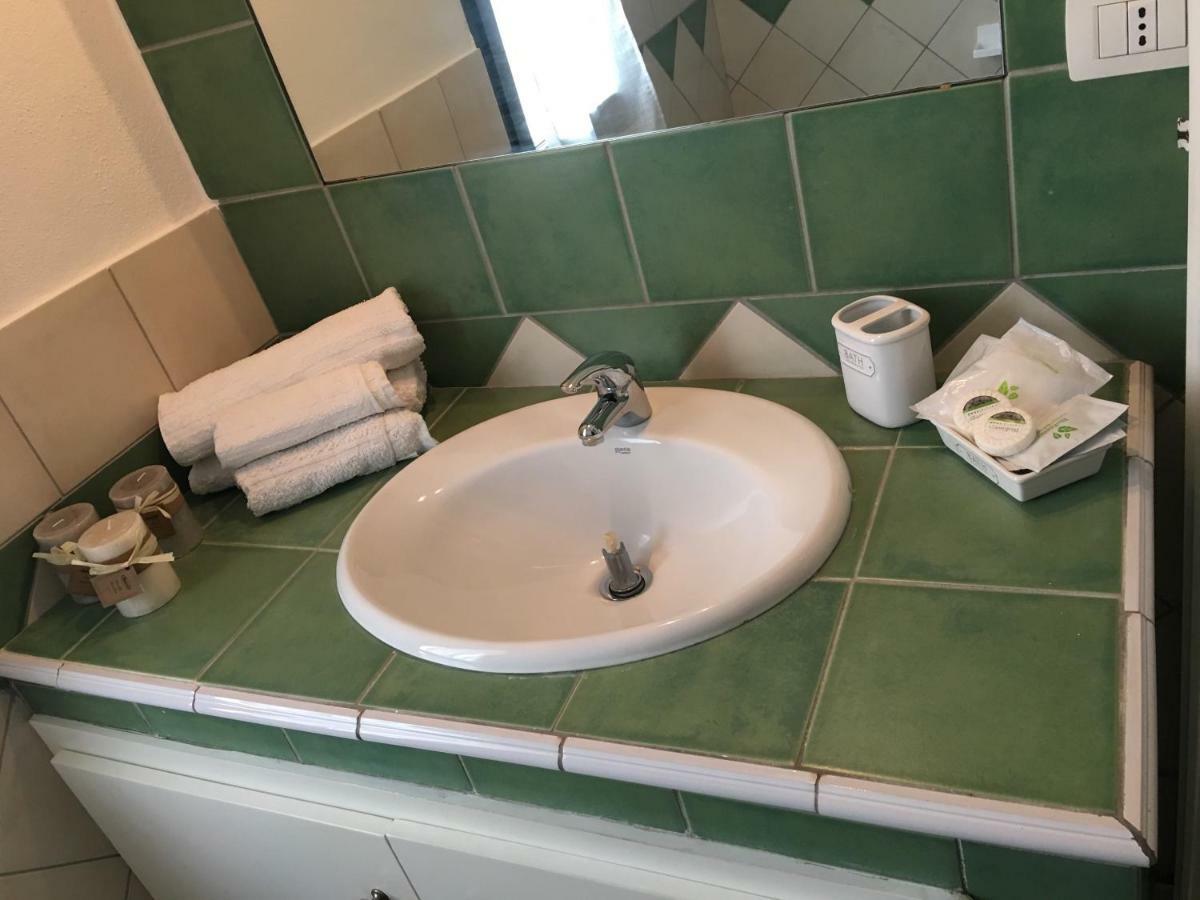 Mimosa Bilocale Villa Кала Либерото Екстериор снимка