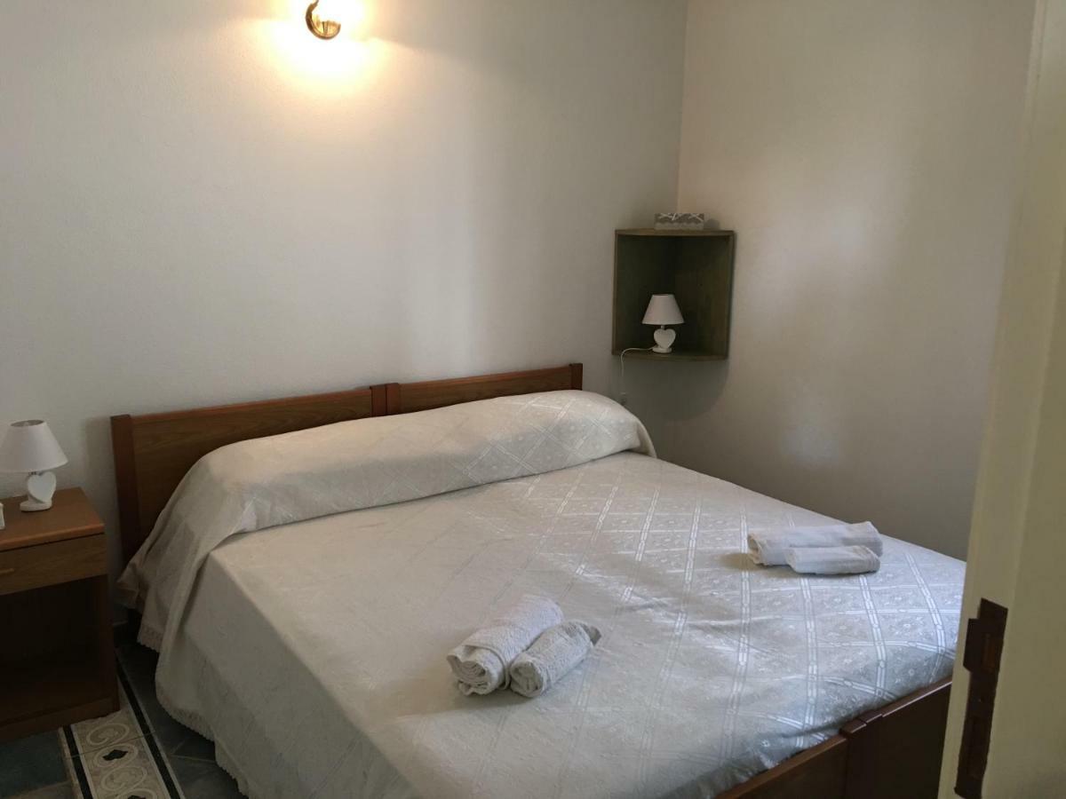 Mimosa Bilocale Villa Кала Либерото Екстериор снимка