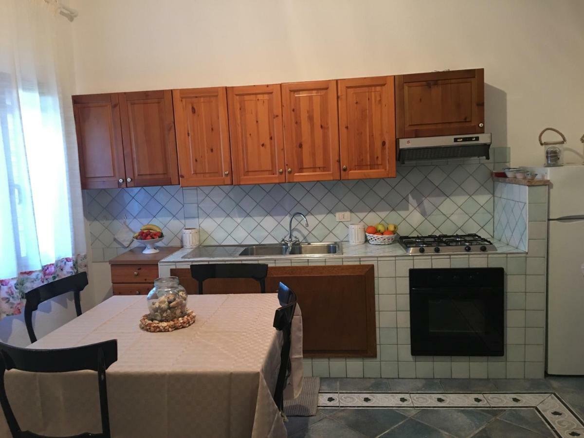 Mimosa Bilocale Villa Кала Либерото Екстериор снимка