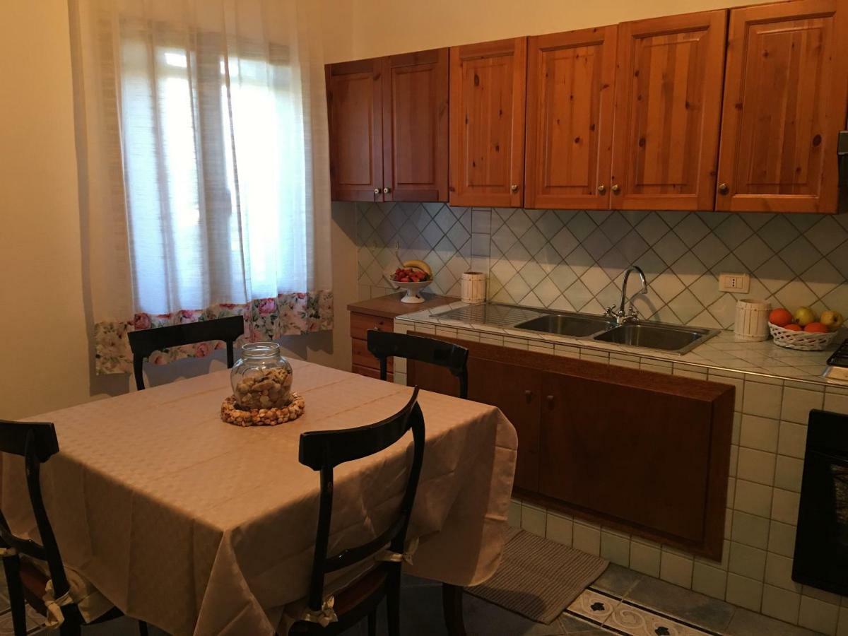 Mimosa Bilocale Villa Кала Либерото Екстериор снимка